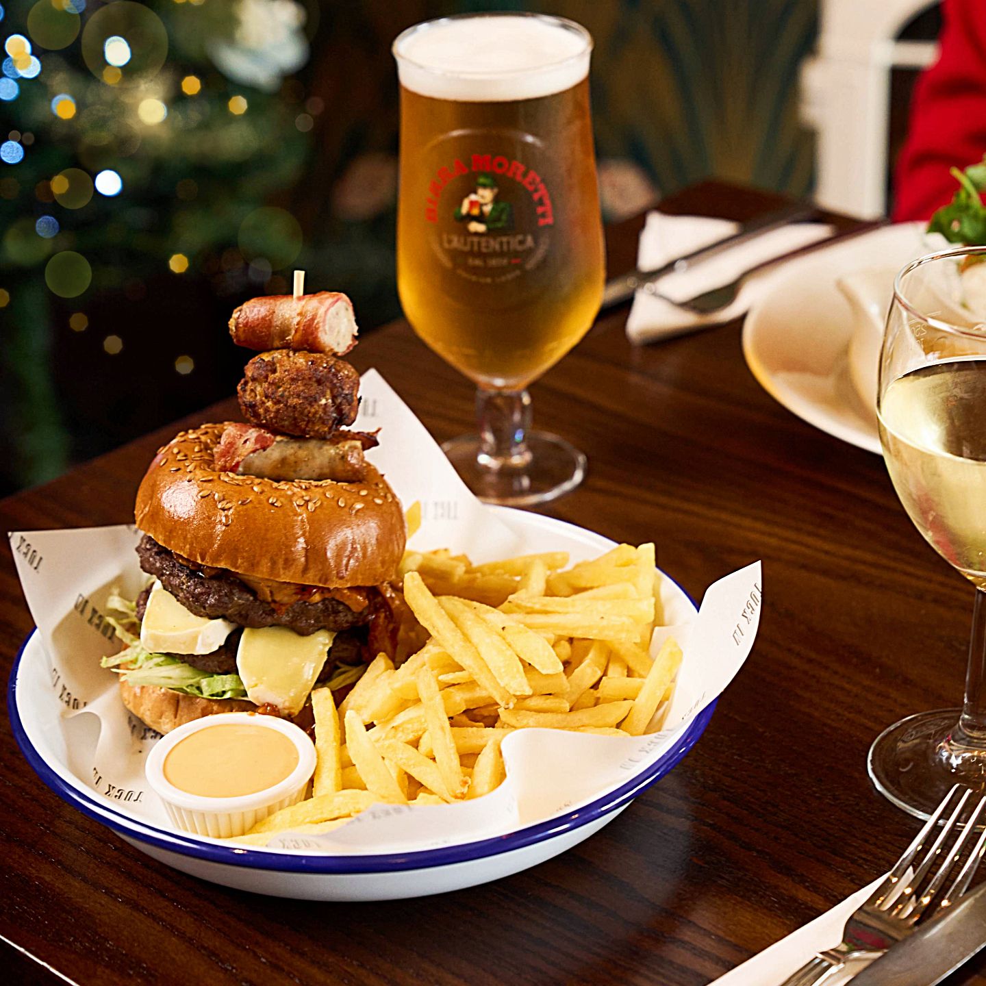 Festive Lunch & Dinner at The Dog & Duck in Shardlow Derby